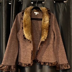 Adorable cardigan to dress up any look, the collar has faux fur - minimal use